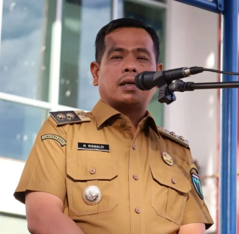 
Wakil Bupati Pessel, Risnaldi Ibrahim. (Foto: Dok. Prokopim)

