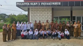 Sekdaprov Sumbar Arry Yuswandi meninjau SLBN 1 Payakumbuh, Senin (19/1/2026). (Foto: ADPSB)