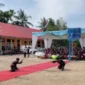 Siswa SMAN 1 Airpura saat menampilkan silat tradisi saat launching. (Foto: Dok. SMAN 1 Airpura)
