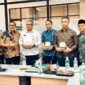 Sekdakab Solsel, Dr. H. Syamsurizaldi menghadiri pembahasan RKAB di Direktorat Jenderal Energi Baru, Terbarukan, dan Konservasi Energi (EBTKE), Cikini, Jakarta, Kamis (9/1/2026). (Foto: Humas Pemkab Solsel)