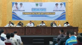 Pemprov Sumbar bersama Pemkab Pasbar menggelar sosialisasi pemungutan Pajak Air Permukaan kepada pelaku usaha di Aula Kantor Bupati Pasbar, Rabu (28/1). (Foto: Kominfo Pasbar)