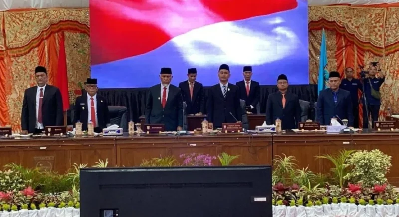 Suasana Rapat Paripurna Istimewa DPRD Pasbar dalam rangka peringatan Hari Jadi ke-22 Kabupaten Pasbar di Gedung DPRD setempat, Rabu (7/1). (Foto: Kominfo Pasbar)