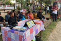 Staf Ahli Bidang Pembangunan Ekonomi dan Keuangan Setdako Padang, Syahrial membuka Turnamen Portim Cup Voli Ball III Kota Padang. (Foto: Diskominfo Padang)