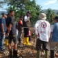 Wali Kota Padang Fadly Amran memantau pelaksanaan goro pascabencana banjir bandang di Pasar Lalang, Kelurahan Kuranji, Sabtu (10/1/2026). (Foto: Diskominfo Padang)