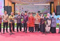 Wali Kota Payakumbuh, Zulmaeta membuka Cafladoepa University Fair (CUF) 2026 di SMA Negeri 2 Payakumbuh, Kamis (22/01/2026). (Foto: MC Payakumbuh)