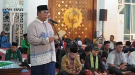 Pemko Padang Panjang mengisi pergantian Tahun Baru 2026 dengan kegiatan religius berupa tabligh akbar, zikir, dan doa bersama. (Foto: Kominfo Padang Panjang)