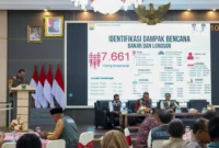 Wali Kota Pariaman Yota Balad pada Rapat Koordinasi (Rakor) dalam Rakor Finalisasi R3P Hidrometeorologi Sumbar di Auditorium Gubernur, Kamis (8/1/2026). (Foto: Kominfo Pariaman)