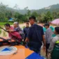 Evakuasi warga yang terjebak banjir di Pasar Lalang, Kecamatan Kuranji, Kota Padang pada Sabtu (31/1/2026). (Foto: WAG Pusdalops BPBD Padang)