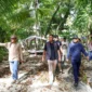 Wakil Wali Kota Mulyadi bersama Anggota Komisi XIII DPR RI, Arisal Azis meninjau kondisi Pulau Angso Duo, Sabtu (7/2/2026). (Foto: Kominfo Kota Pariaman)