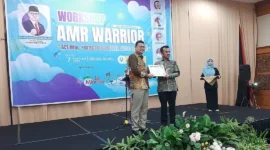 Badan Pengawas Obat dan Makanan (BPOM) menggelar AMR Warrior Campaign di Hotel Rocky Padang, Sabtu (7/2/2026). (Foto: Diskominfo Padang)