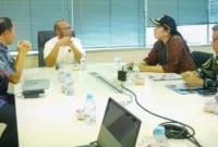 Bupati Dharmasraya, Annisa Suci Ramadhani melakukan pertemuan dengan Deputi Bidang Peningkatan Kualitas Pendidikan Kemenko PMK Prof. Ojat Darojat di Jakarta, Rabu (4/2/2026). (Foto: pemkab Dharmasraya)