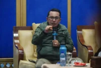 Bupati Tanah Datar Eka Putra audiensi bersama panitia pelaksana Pacu Kuda Wirabraja Open Race dan Tradisional Tanah Datar 2026 di Gedung Indo Jolito, Batusangkar, Kamis (5/2/2026) malam. (Foto: Prokopim Tanah Datar)