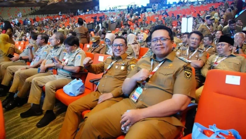 Bupati Tanah Datar Eka Putra bersama Wakil Bupati Tanah Datar Ahmad Fadly menghadiri Rakornas Pemerintah Pusat dan Daerah Tahun 2026 di SICC, Sentul, Senin (2/2/2026). (Foto: Prokopim Tanah Datar)