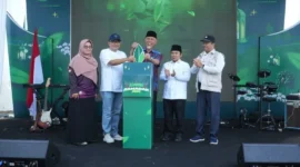 Gubernur Sumbar Mahyeldi menghadiri Dari Nagari Untuk Negeri (DAUN) Ramadan Fest 2026. (Foto: ADPSB)