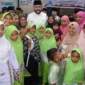 Wali Kota Padang Fadly Amran dalam kegiatan Safari Ramadan 1447 H di Musala Rambutan, Kelurahan Korong Gadang, Kecamatan Kuranji, Jumat (27/2/2026). (Foto: Prokopim Padang)