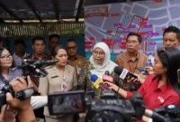 Kementerian PKP mulai melaksanakan Program Gentengisasi di kawasan padat penduduk Menteng Tenggulun, Jakarta Pusat. (Foto: Kementerian PKP)