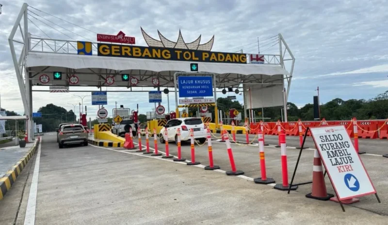 PT Hutama Karya (Persero) mencatat 672.967 kendaraan melintasi ruas-ruas Jalan Tol Trans Sumatera (JTTS) selama libur panjang 13–17 Februari 2026. (Foto: PT Hutama Karya) 