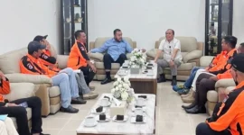 Wali Kota Padang, Fadly Amran menerima kunjungan perwakilan KSB Padang di Rumah Dinasnya, Rabu (18/2/2026). (Foto: Diskominfo Padang)
