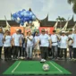 Gubernur Sumbar Mahyeldi Ansharullah menghadiri kick-off penyiaran Piala Dunia FIFA World Cup 2026 oleh TVRI Sumbar di Jalan Sudirman, Kota Padang, Minggu (1/2/2026). (Foto: ADPSB)