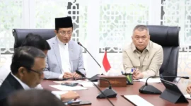 Menag RI Nasaruddin Umar menerima audiensi Menteri Perhubungan Dudy Purwagandhi dan jajaran, diskusi terkait Angkutan Lebaran 2026, Senin (23/2/2026). (Foto: Kemenag)