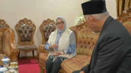 Gubernur Sumbar, Mahyeldi Ansharullah menyambut kedatangan Menteri PPPA RI, Arifatul Choiri Fauzi, di BIM, Selasa sore (17/2/2026). (Foto: ADPSB)