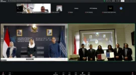 Wakil Menteri Perdagangan Dyah Roro Esti Widya Putri menyaksikan secara daring penandatanganan MoU antara Aurelium Global Talent GmbH dan PT Tenriawaru Elite Internasional, Selasa (25/2). (Foto: Kemendag)