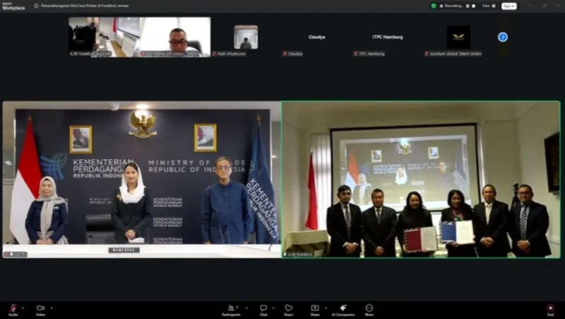 Wakil Menteri Perdagangan Dyah Roro Esti Widya Putri menyaksikan secara daring penandatanganan MoU antara Aurelium Global Talent GmbH dan PT Tenriawaru Elite Internasional, Selasa (25/2). (Foto: Kemendag)