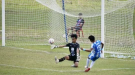 PSP Padang menang tipis 1-0 atas GMR FC di Stadion Utama Sumbar, Lubuk Alung, Kamis (5/2/2026). (Foto: Diskominfo Padang)