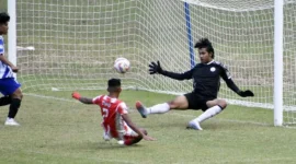 PSP Padang menang telak 6–1 atas Kompak Kampung Pisang di Liga 4 Sumbar yang dihelat di Stadion Utama Sumatera Barat, Lubuk Alung, Kabupaten Padangpariaman, Senin (2/2/2026). (Foto: Diskominfo Padang)