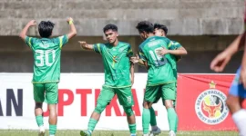 PSPP berhasil mengalahkan Josal FC Piaman dengan skor 2-0 pada lanjutan Liga 4 Sumatera Barat di Stadion Utama Sumbar, Sabtu (7/2/2026). (Foto: Kominfo Padang Panjang)