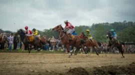 Event Wirabraja Pacu Kuda Open Race dan Tradisional 2026 sukses digelar dan resmi ditutup pada Senin (9/2/2026) sore. (Foto: Prokopim Tanah Datar)