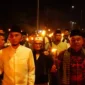 Wakil Wali Kota Padang Panjang, Allex Saputra bersama jajaran dan masyarakat mengikuti pawai obor menyambut Ramadan 1447 H, Selasa (17/2/2026). (Foto: Kominfo Padang Panjang)