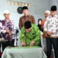 Wakil Wali Kota Padang, Maigus Nasir meresmikan Musala Tam An Najah di Komplek Jala Utama IV RT 04 RW 02, Kelurahan Pampangan Nan XX, Kecamatan Lubuk Begalung, Minggu (8/2/2026). (Foto: Prokopim Padang)