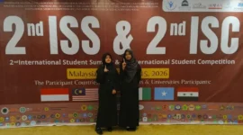Dua siswi SMAN 1 Padang Panjang Zhafira Muthie Azzayani (X.2) dan Aisya Athfah Mardhiyah (X.9) meraih medali perunggu dalam ajang ISC 2026 di Kuala Lumpur. (Foto: Kominfo Padang Panjang)