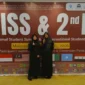 Dua siswi SMAN 1 Padang Panjang Zhafira Muthie Azzayani (X.2) dan Aisya Athfah Mardhiyah (X.9) meraih medali perunggu dalam ajang ISC 2026 di Kuala Lumpur. (Foto: Kominfo Padang Panjang)
