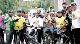 Wakil Bupati Solsel, Yulian Efi saat kegiatan Sarantau Sasurambi Balimau Season V, Sabtu (14/2/2026). (Foto: Humas Pemkab Solsel)