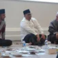 Wali Kota Padang Panjang, Hendri Arnis, Wakil Wali Kota Allex Saputra, Kapolres AKBP Wisnu Hadi dan lainnya buka bersama anak yatim, garin masjid dan sejumlah tokoh masyarakat di rumah dinas wali kota, Sabtu (21/2/2026). (Foto: Kominfo Padang Panjang)