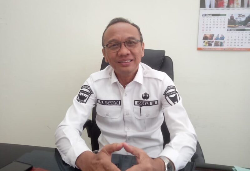 Asisten III Bidang Administrasi Umum Daerah, N Riswandi.