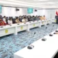 Menteri Pertanian Andi Amran Sulaiman saat menerima audiensi sejumlah organisasi mahasiswa dan pelajar di Kantor Kementerian Pertanian, Jakarta, Jumat (13/3/2026). (Foto: Kementan)