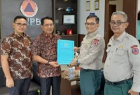 Bupati Padang Pariaman, John Kenedy Azis (JKA) melakukan audiensi dengan Sekretaris Utama BNPB, Rustian, di Graha BNPB, Jakarta, Senin (9/3/2026). (Foto: Diskominfo Padang Pariaman)
