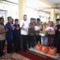 Wali Kota Padang Fadly Amran menghadiri buka puasa bersama warga Huntara di Rusunawa Lubuk Buaya, Jumat (13/3/2026). (Foto: Prokopim Padang)