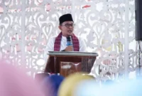 Bupati Tanah Datar Eka Putra menghadiri silaturahmi dan buka puasa bersama ASN di lingkungan Pemkab Tanah Datar, Minggu (1/3/2026). (Foto: Prokopim Tanah Datar)