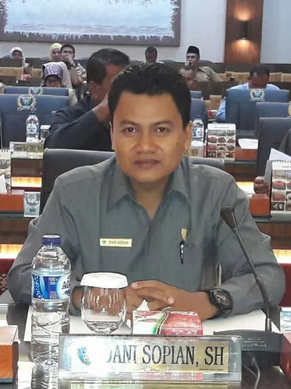 Wakil Ketua DPRD Pessel, Dani Sopian. (Foto: Dok. Dani)