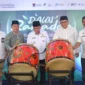 Wakil Wali Kota Padang Maigus Nasir bersama Kepala Perwakilan BI Provinsi Sumbar Mohamad Abdul Majid Ikram membuka kegiatan Daun Ramadan di Pujasera Kota Padang, Rabu (4/3/2026). (Foto: Prokopim Padang)