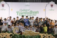 Wakil Wali Kota Padang, Maigus Nasir membuka Gebyar Ramadan 2026 di Masjid Raya Ganting, Minggu (8/3/2026). (Foto: Prokopim Padang)