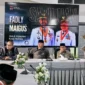 Gubernur Mahyeldi Ansharullah memimpin rapat koordinasi antara Pemprov Sumbar dan Pemko Padang di Palanta Rumah Dinas Wali Kota Padang, Jumat (6/3/2026). (Foto: ADPSB)