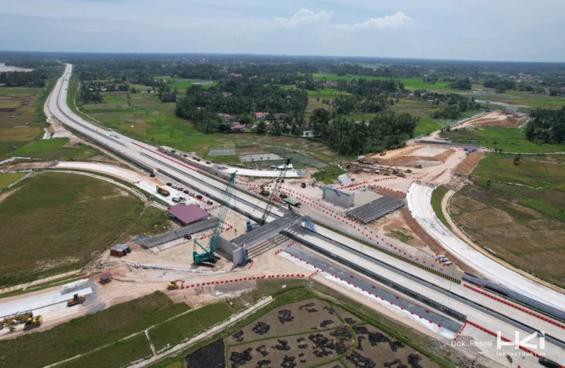 PT HKI mencatat progres pembangunan Interchange (IC) Lubuk Alung pada ruas Jalan Tol Padang-Sicincin mencapai 21,07% per akhir Februari. (Foto: HKI)