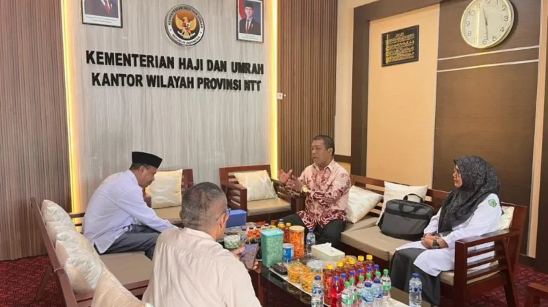 Irwil III Itjen Kemenhaj, Mulyadi Nurdin saat meninjau Asrama Haji Kupang, Nusa Tenggara Timur, Senin (30/3/2026). (Foto: Kemenhaj)