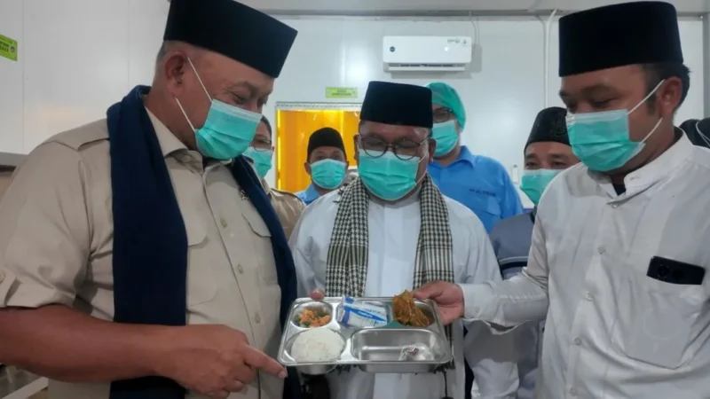 Badan Gizi Nasional (BGN) menjatuhkan sanksi kepada 1.251 SPPG. Sebanyak 1.030 SPPG di antaranya disuspend karena pelanggaran standar operasional. (Foto: BGN)