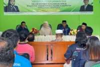 Anggota DPR RI, Lisda Hendrajoni saat melakukan pertemuan dengan sejumlah guru madrasah dan pejabat Kementerian Agama di Kabupaten Kepulauan Mentawai, Sumatera Barat. (Dok TA DPR RI)
